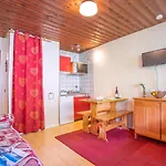 Serac A10 By Interhome شقة