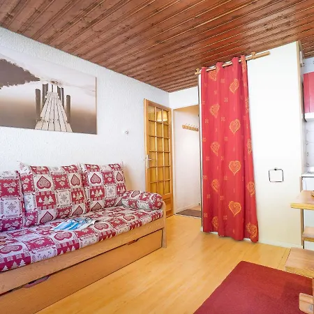 Apartment Serac A10 By Interhome